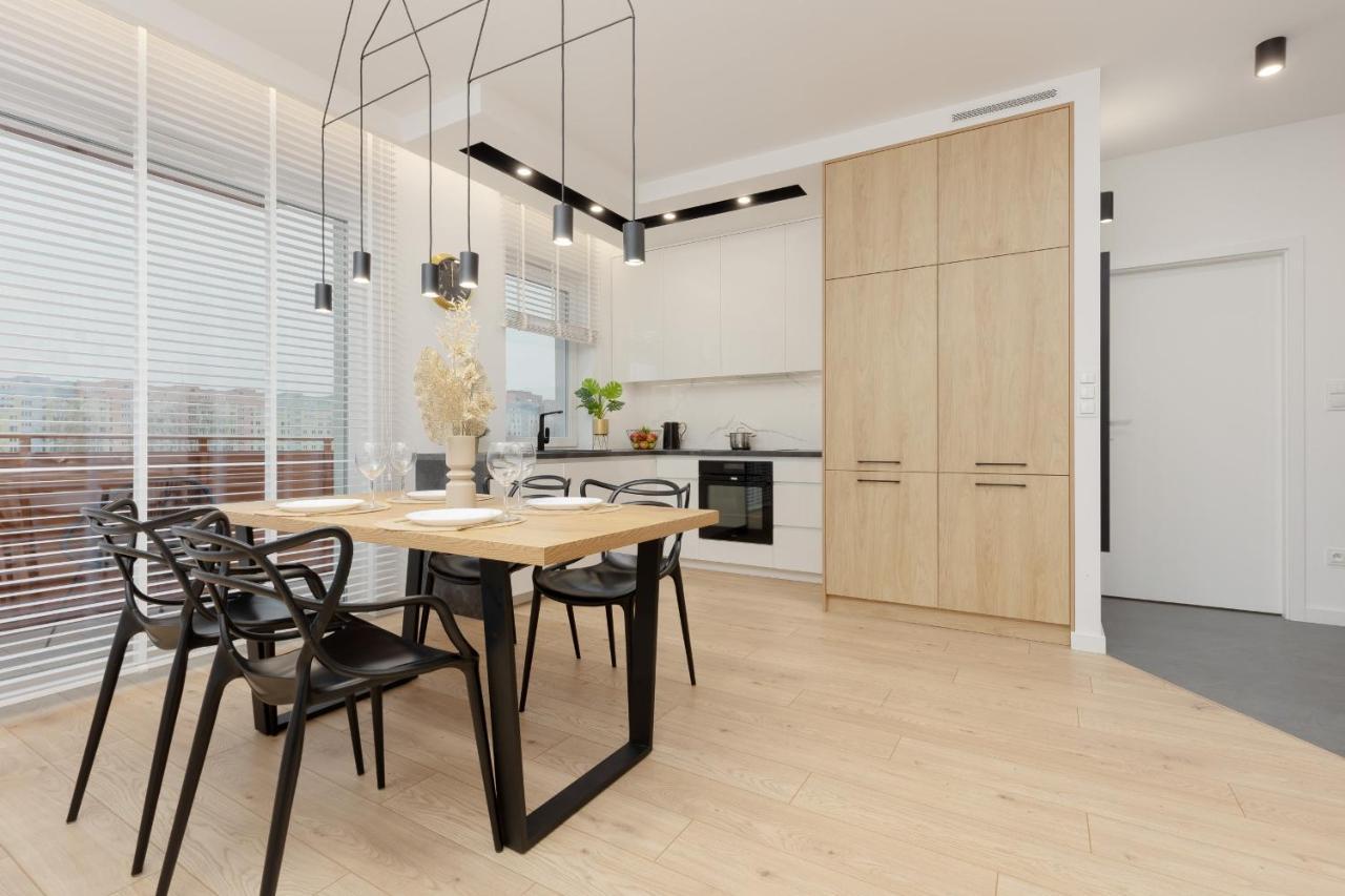 Loft Apartment With Parking In Warsaw By Noclegi Renters Exterior photo